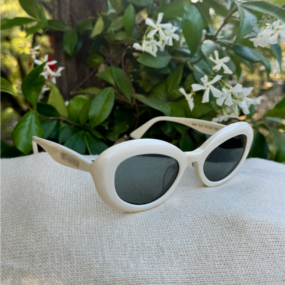 Poppi Lissiman Mimi Blanc Sunglasses